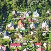Разъяснены особенности изменений в кадастровом учете и госрегистрации прав на объекты ИЖС и садовые дома