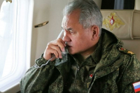 Шойгу создаст смартфоны для военных