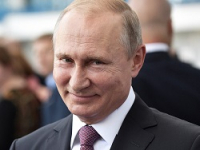 Путин объявил милосердие духовной основой России