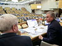 Механизм коммуникации власти с обществом начинает сбоить, как в позднем СССР