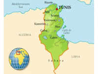 Военная техника окружила здание парламента Туниса