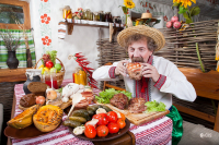 С полной корзинкой еды ходить небезопасно: продукты на Украине дороже, чем в Европе