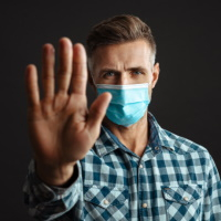 Работа или карантин — дифференцированный подход к изоляции иностранных специалистов