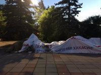 В Абакане пьяный «антиваксер» поджег прививочный пункт Минобороны
