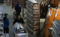 В России подорожали гробы и кресты