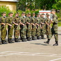 В страховой стаж для досрочной пенсии предложено включить военную службу