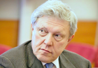 Явлинский рассказал о своем самочувствии после операции