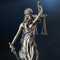 ВС РФ: заказчик не вправе отказываться от оплаты работ, если отступление от условий контракта вызваны его недобросовестными действиями