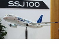 Минпромторг пообещал ускорить создание импортозамещенного SSJ-100 Sukhoi Superjet