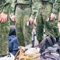 С 1 апреля начнется весенний призыв