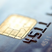 Банк России: необходимость закрывать карты Visa и Mastercard, пока не истек срок их действия, отсутствует