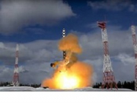 Россия успешно запустила межконтинентальную баллистическую ракету "Сармат"