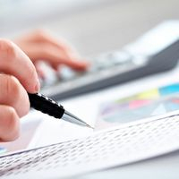 Даны пояснения по вопросу обложения НДФЛ доходов от реализации акций
