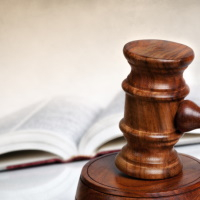 ВС РФ: в системе ОМС медорганизацию нельзя штрафовать за формальные нарушения, не связанные с неоказанием или оказанием некачественной медпомощи