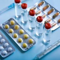 Медорганизация может дарить лекарства, приобретенные за счет средств ОМС, после перепрофилирования дарителя