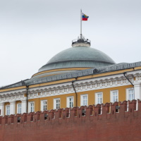 Внесены изменения в правила получения разрешения на включение в наименование организации слов "Российская Федерация" или "Россия"