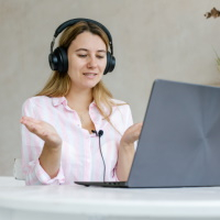 Роструд проводит обучающие вебинары для работодателей новых регионов