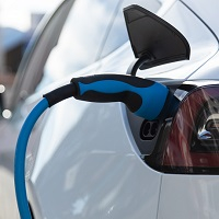 Транспортный налог в отношении гибридного автомобиля: разъяснения Минфина России