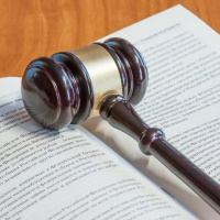 ВС РФ вернул права водителю, при медосвидетельствовании которого обнаружили антидепрессант