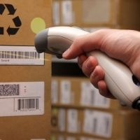 Воду, обувь, парфюм и шины обеспечат документами о соответствии техрегламентам с помощью ГИС