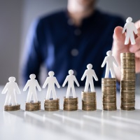 Работодателям могут запретить ставить уровень зарплаты в зависимость от наличия у работника дисциплинарных взысканий