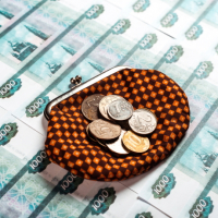 Оплата первых трех дней больничного работнику на ГПД: как выбрать КВР и КОСГУ