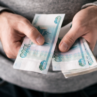 Как оплачивается труд во вредных или опасных условиях, если работник находится в таких условиях лишь часть рабочего дня?