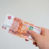 Депутаты не поддержали идею о фактически выплаченной зарплате не ниже МРОТ